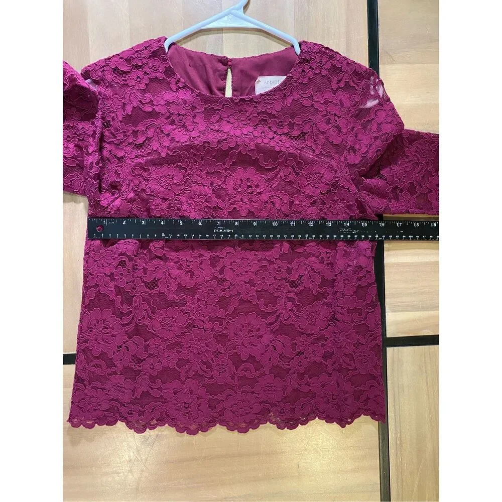 Artelier Nicole Miller Lace Long‎ Sleeve Top